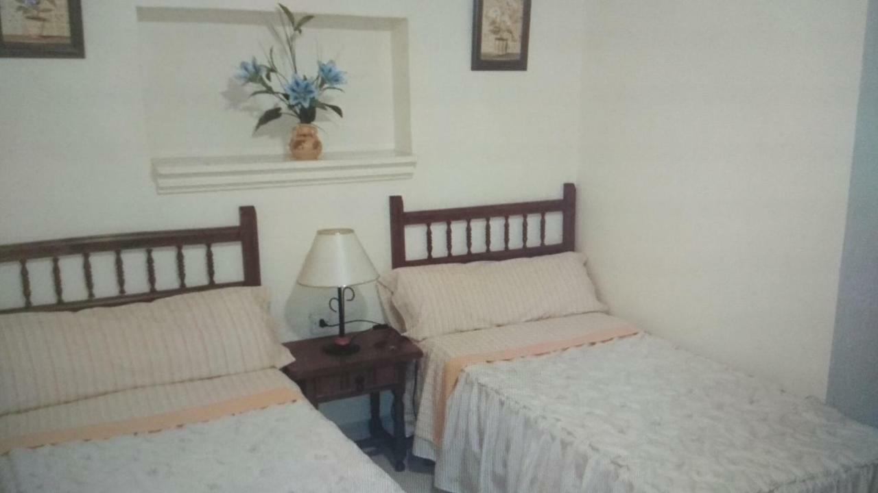 Hostal Alameda Mérida Exterior foto